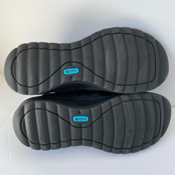 Bzees Glisten Shimmer Black Ribbon Slip on Sneakers - Sz 7 W - Picture 11 of 11